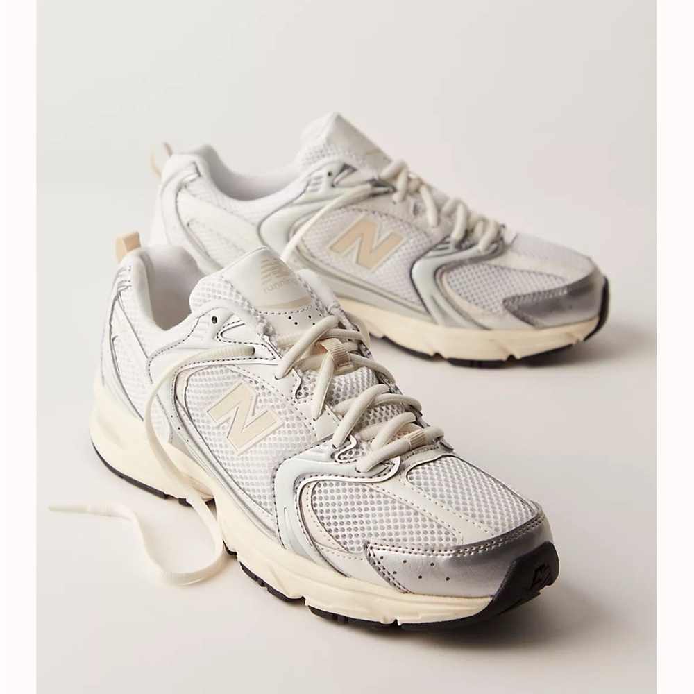 New Balance 530 Shoes